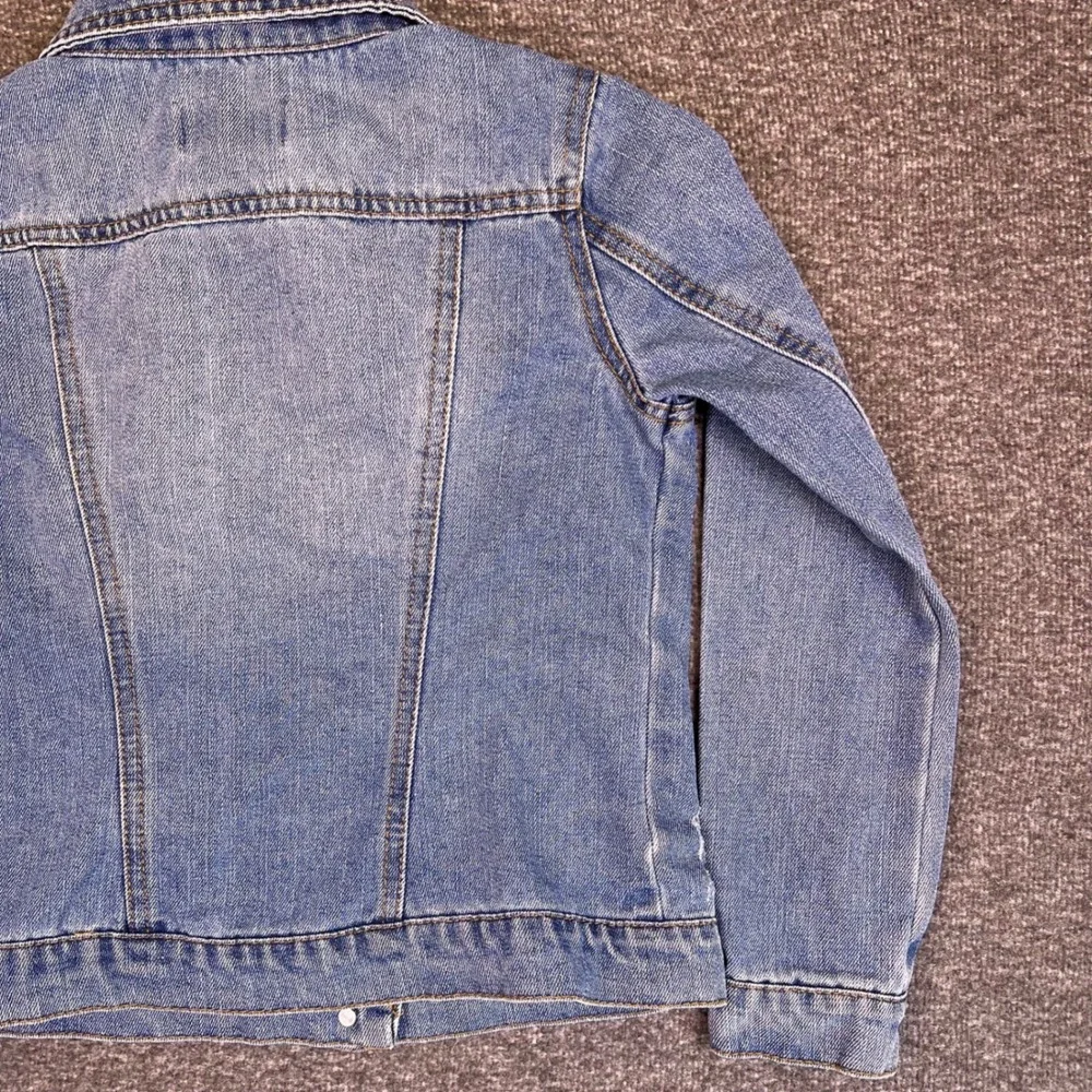 Tommy Bahama Denim Jacket Girls 8‎ Blue Distressed Ripped Jean Coat Medium Wash